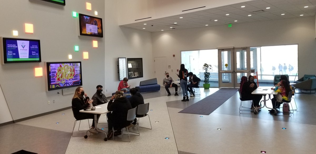 RITMAGIC's tweet photo. We always enjoy hosting K12 student groups! Today we had the pleasure of hosting 9th graders from Rochester Prep to discuss what we mean when we say #welearnbymakingthings #RIT https://t.co/unUubjBRxD