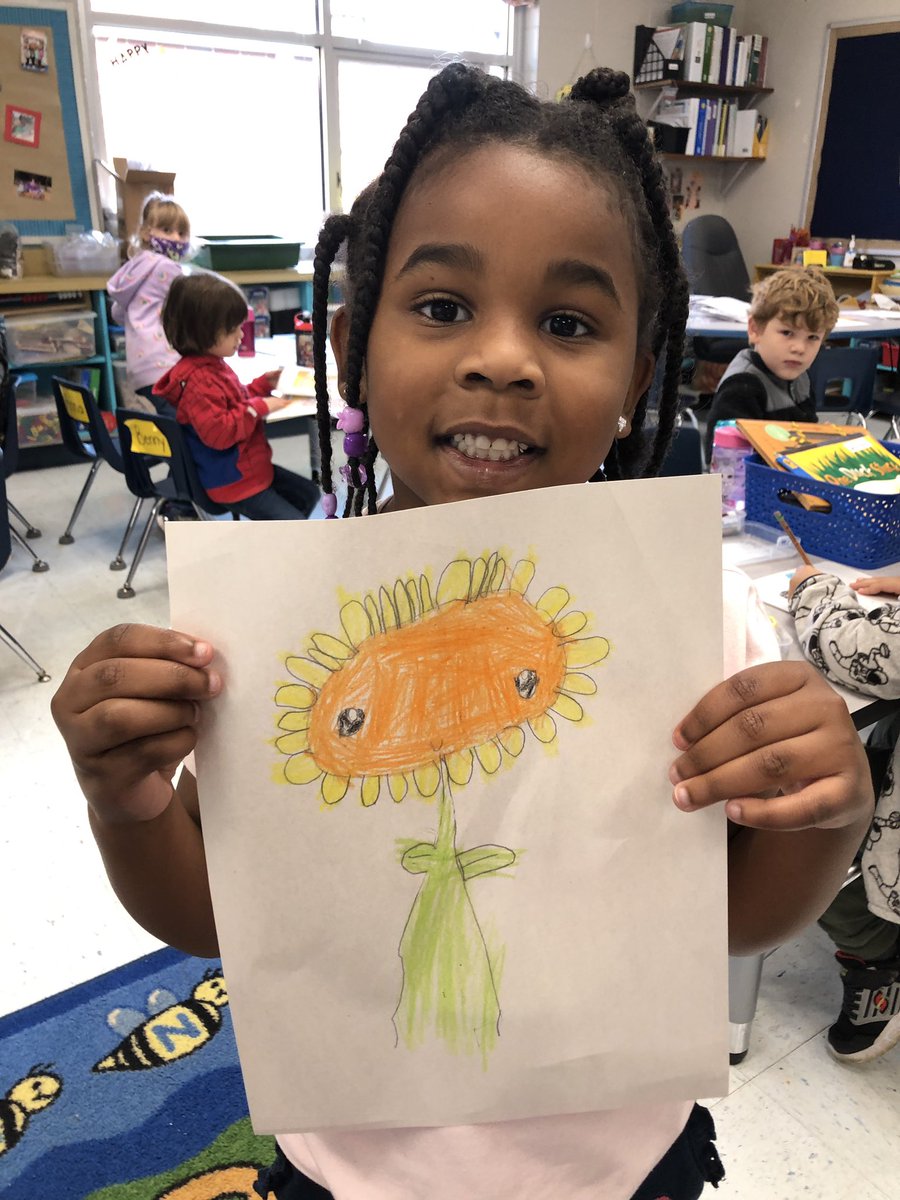gves_smith's tweet photo. We learned about plants this week, and drew sunflowers with the help of @arthubforkids @GreenValleyElem https://t.co/O2WtfLehqm