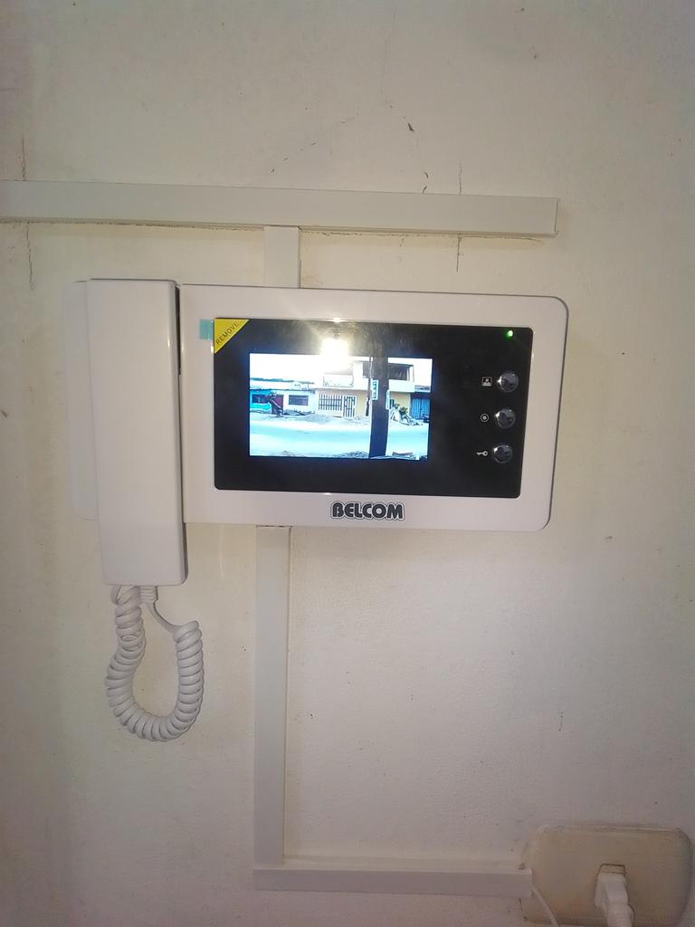 tulioben's tweet photo. Contento mi cliente emocionado por el servicio que le brinde para mi es un exito lograr esto https://t.co/9SzfKYmmZ1