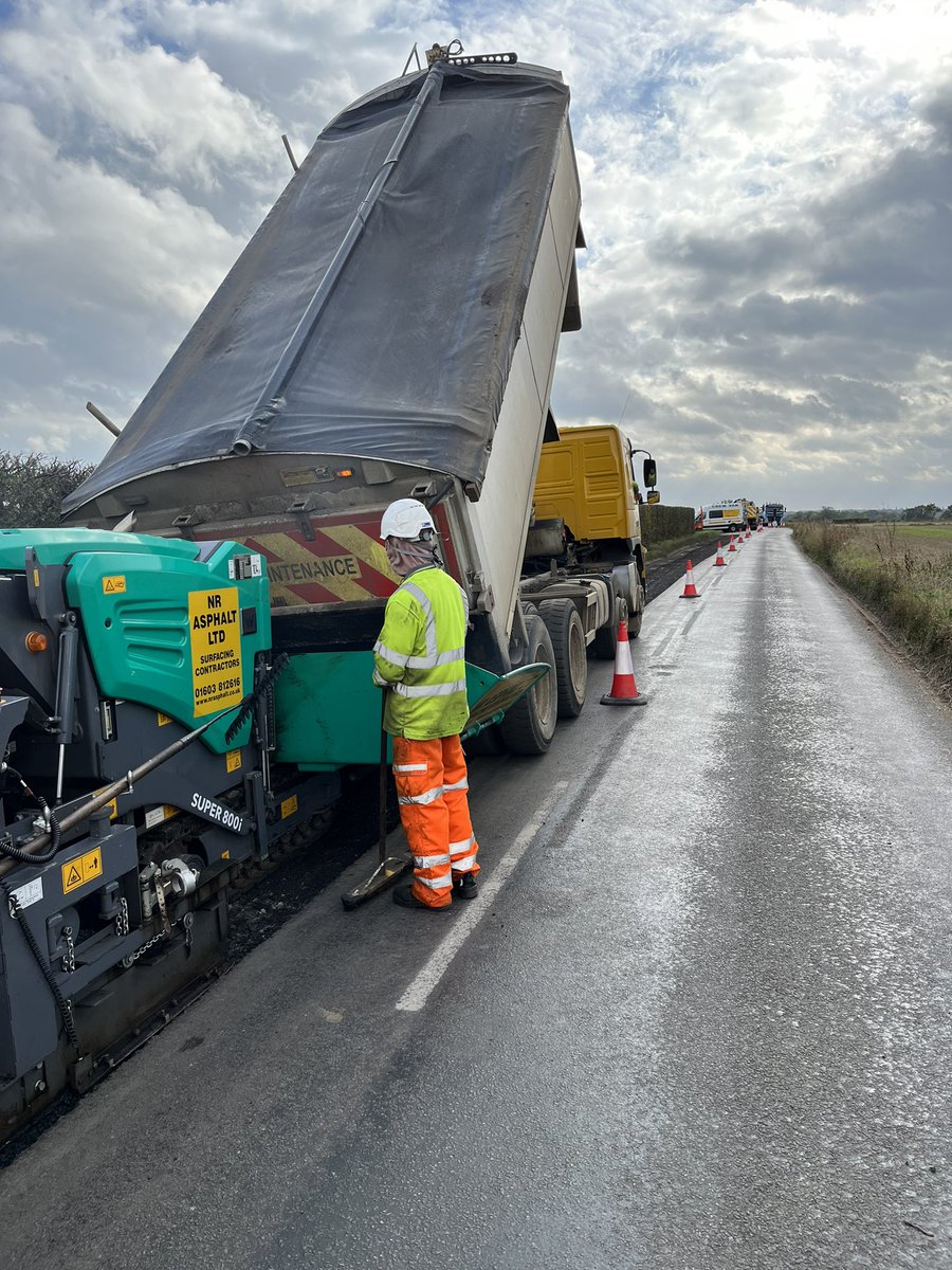 NRAsphalt's tweet photo. Plane out mini paver work in watton 😃 https://t.co/ZBpcWd6G3s