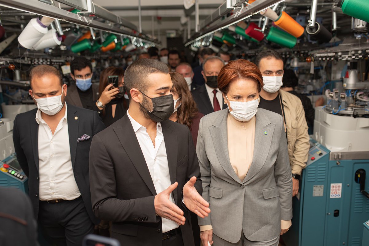Metingulecyalcn's tweet photo. Bugün fabrikamızı kıymetli teşkilatı ile ziyarete gelip ve çalışanlarımızla vakit geçirip sorunlarını dinleyen Sayın Genel Başkanımız Meral Akşener’e teşekkürlerimizi sunarız… @meral_aksener @iyiparti @yetkinozturk06 @esmabekar2 @korayaydintr @iyipartiankara @selamiunur06 https://t.co/82v7Bi3ILk