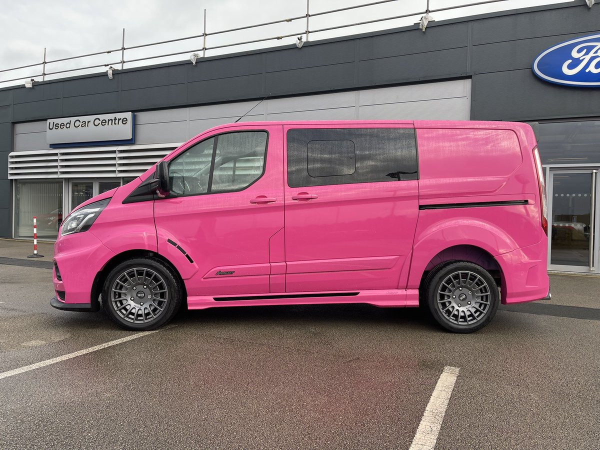 centre_van's tweet photo. Time for a new van. How about this beauty #Liverpool #ford #fordcustom #msrt https://t.co/45HFeaZkSl
