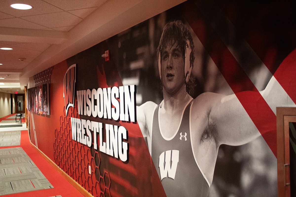 Wisconsin Wrestling tweet media