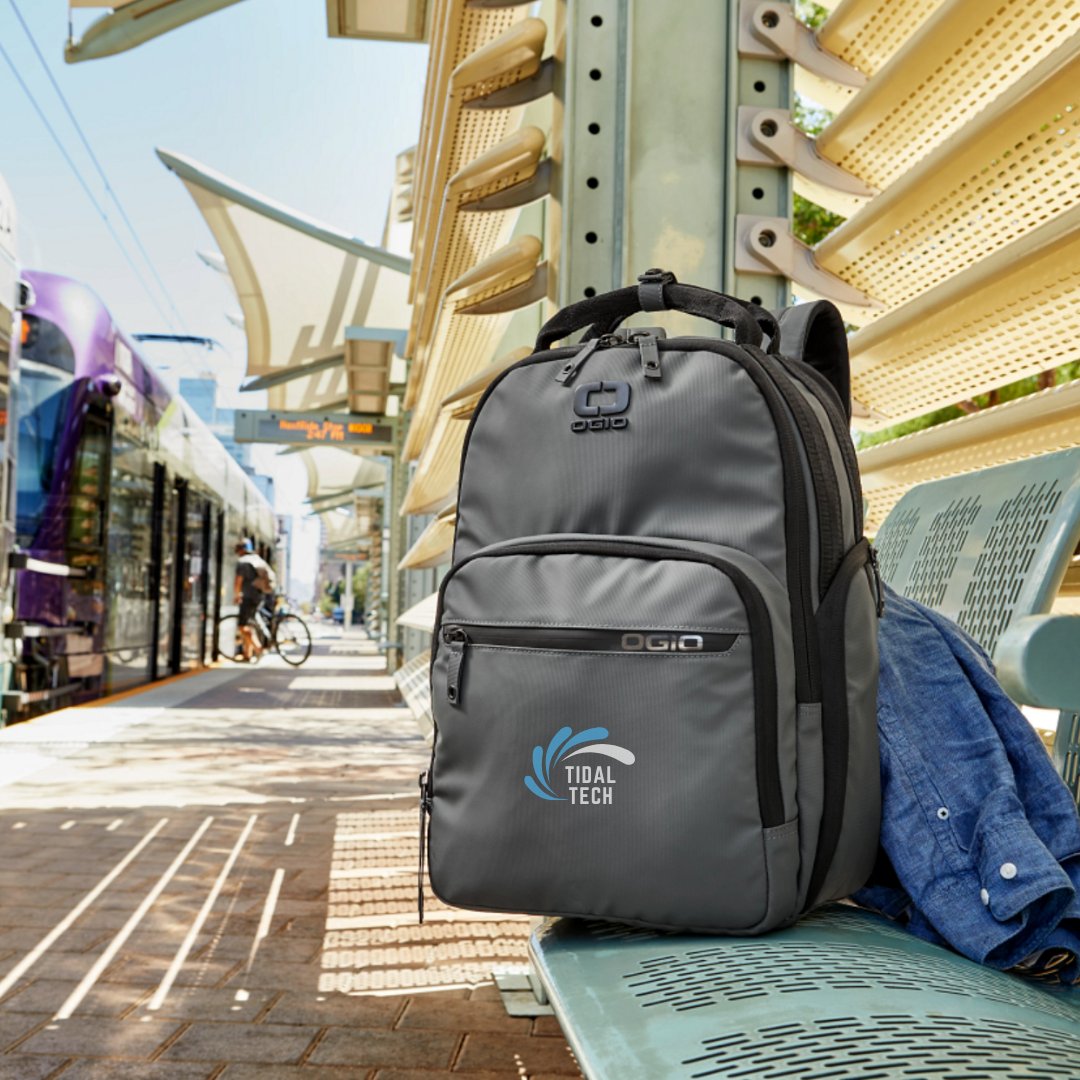 Backpacks are a great gift to show your #EmployeeAppreciation and score points with your team this holiday season. 

Because they're a practical gift that will often be used outside of work, backpacks customized with your company logo will generate free advertising for years!