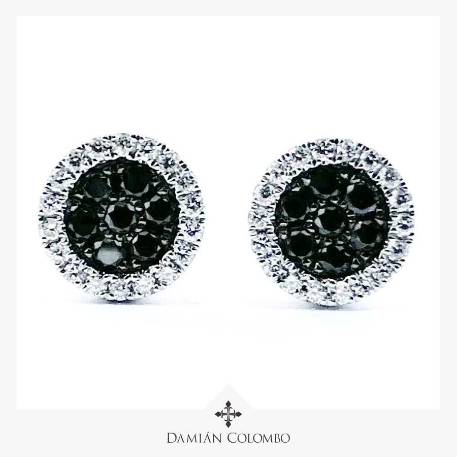 damiancolombo's tweet photo. 🖤🖤 Fascinantes aros con diamantes negros e incoloros, los que no pueden faltar en tu colección!
✨Aros en oro blanco 18k con 14 diamantes Fancy Black talla brillante (0.386 ct) y 36 diamantes talla brillante (0.189 ct).  Diámetro: 8.35 mm. https://t.co/OvgxpmteXO
