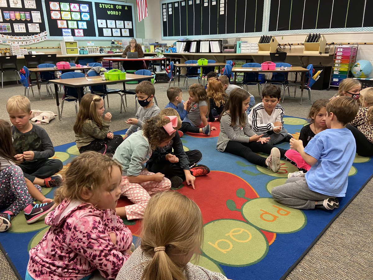 Math talks are a favorite in our room. I get to hear their thinking and they LOVE shoulder partners. Love seeing these kids grow. Happy Friday friends! #callowayschools <a href="/CallowaySchools/">Calloway County Schools</a> <a href="/SouthwestLaker/">Southwest Calloway</a>