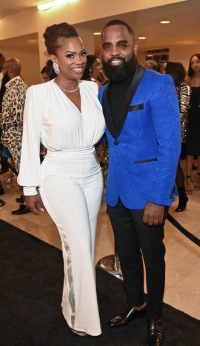 teamkandialways's tweet photo. #FBF Todd and Ralph were supporting their wives at Marlo’s Le’Archive event🔥🔥 The #RHOA husbands seem to be in full effect for Season 14🍑 We LOVE to see it😉♥️ https://t.co/uqqoy4ucgi