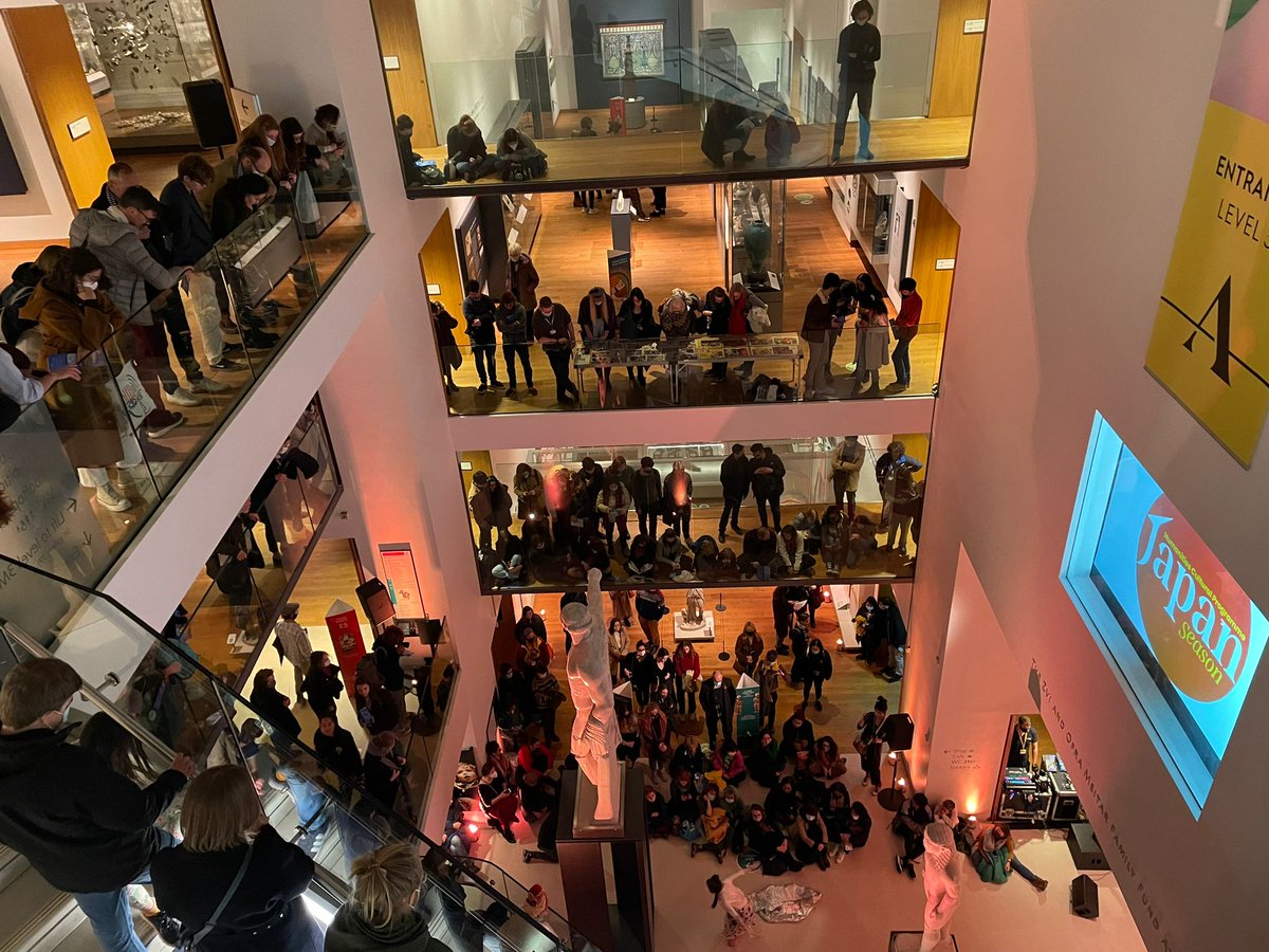 TORCHOxford's tweet photo. Thanks to everyone who attended tonight's After Hours: Japan event @AshmoleanMuseum as part of our #HumanitiesCulturalProgramme Japan Season!

We would love to hear your feedback with this short form: https://t.co/g86a4QdpNt https://t.co/IeZTXagqhL