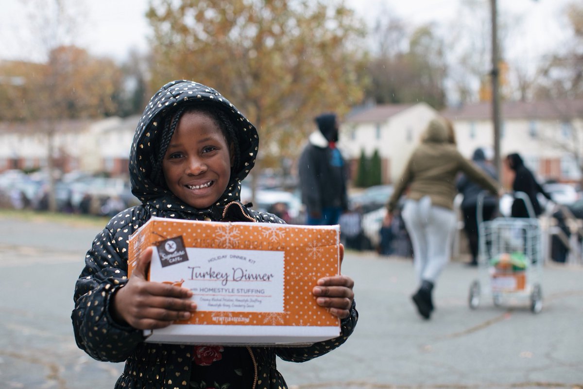 BBB Western Michigan (@bbbwmi) on Twitter photo We're thinking about pumpkin pie already and so are our friends at <a href="/feedingwestmich/">Feeding America West Michigan</a> !🦃🥧
They are getting ready for Thanksgiving and could use your help.
Just $1 donated will feed a family of four. Give your neighbors a seat at the table this year at feedwm.org/table/ We're thinking about pumpkin pie already and so are our friends at <a href="/feedingwestmich/">Feeding America West Michigan</a> !🦃🥧
They are getting ready for Thanksgiving and could use your help.
Just $1 donated will feed a family of four. Give your neighbors a seat at the table this year at feedwm.org/table/