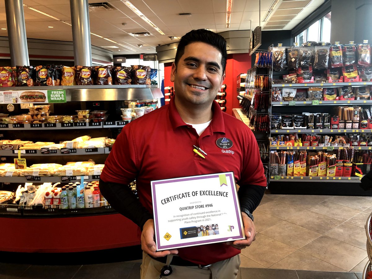 JonathansPlace's tweet photo. Through the #SafePlace program, Jonathan’s Place works with families and teenagers to prevent runaway or homeless situations by offering a 24-hour crisis hotline and emergency counseling services in partnership with @QuikTrip and @dartmedia . https://t.co/riBHaR3Z5I