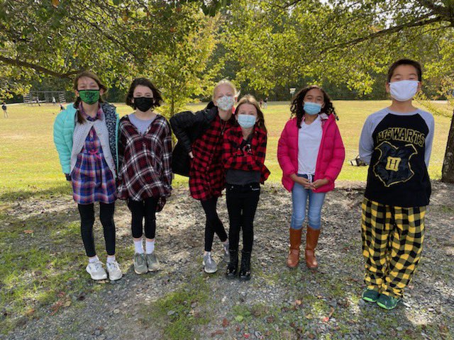 EasleyYrElem's tweet photo. It’s Friday spirit day at Easley and today our theme was Fall Flannel! Check out our warm, cozy, and fall festive staff and students! #BeEasley #WeAreDPS https://t.co/b9K3S60fsS