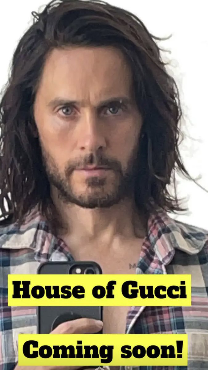 TakeMeToMars11's tweet photo. Happy Friday 😍😘 @JaredLeto
#HouseOfGucci #ItsChic https://t.co/E8lHSPfMI7