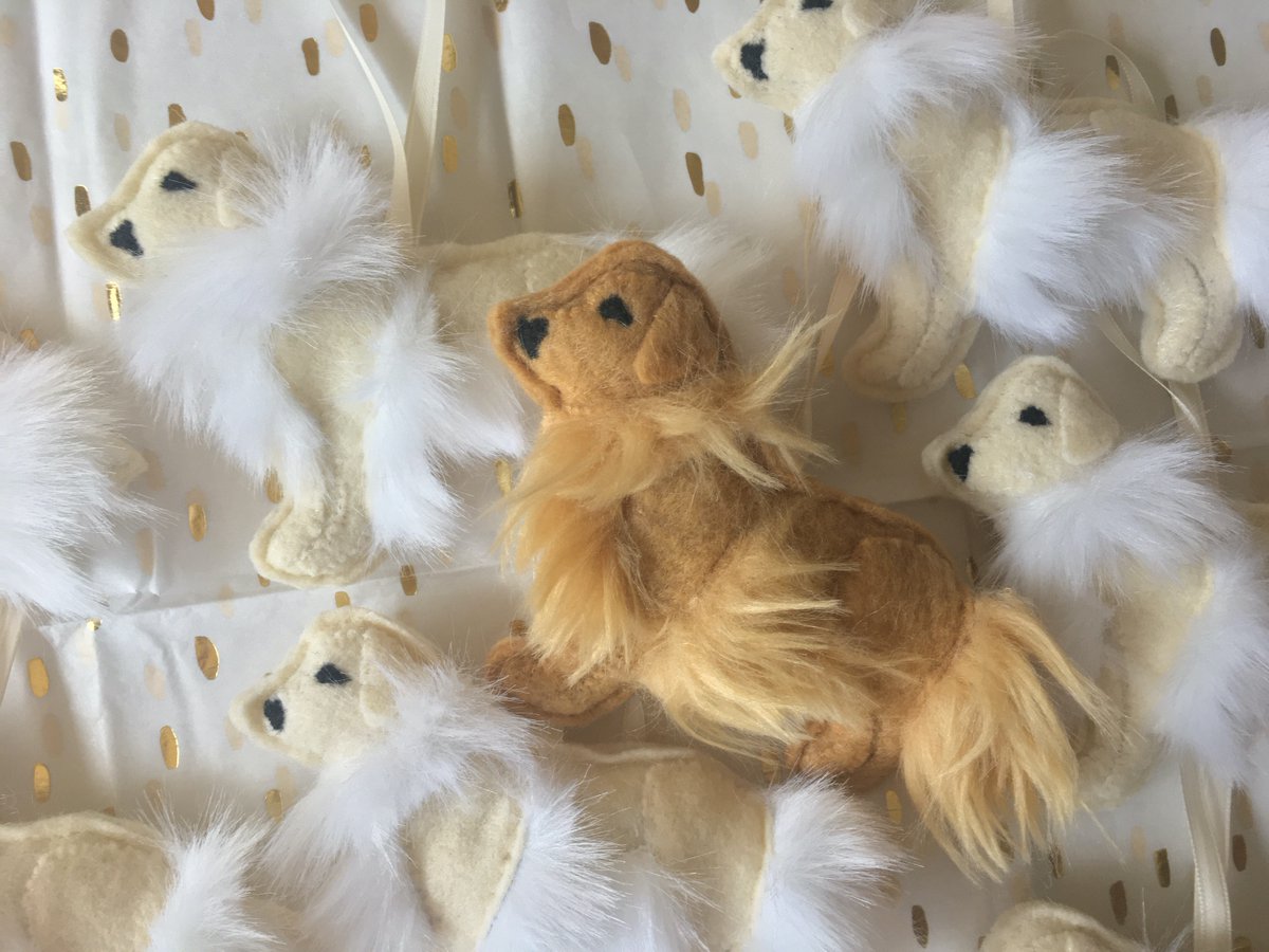 CortneyShop's tweet photo. A lot of dog ornaments going out today.,. #HolidayShopping #goldenretriever #Christmas #ornaments #dogsoftwitter https://t.co/kaRQoFuNTf