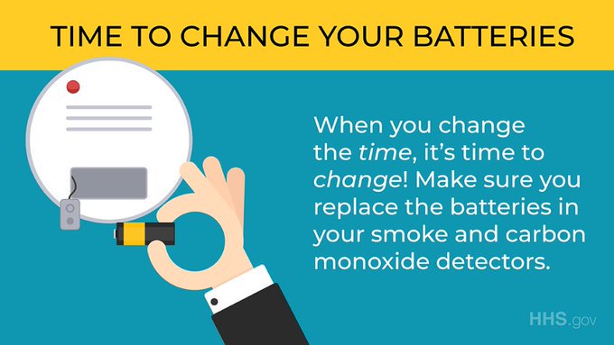 CDCemergency's tweet photo. Remember to #FallBack an hour this Sunday &amp; to also change the batteries in your smoke alarms &amp; carbon monoxide (CO) detectors. Learn more ways to #PrepYourHealth for emergencies: https://t.co/MSz3UZkI8p #DaylightSavingTime https://t.co/PnBuaj5owy