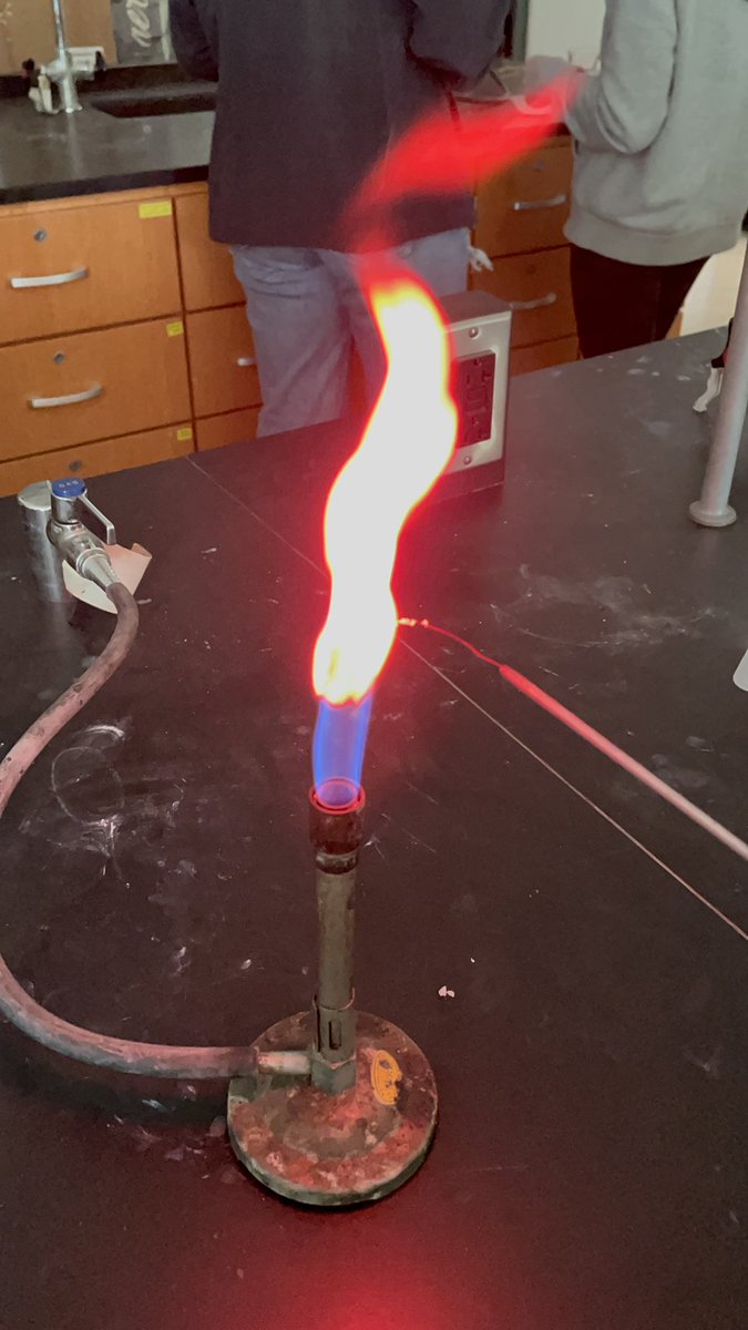 JagsSITM's tweet photo. ROYGBIV lab pt. 2 ! https://t.co/kad8GS1YfB