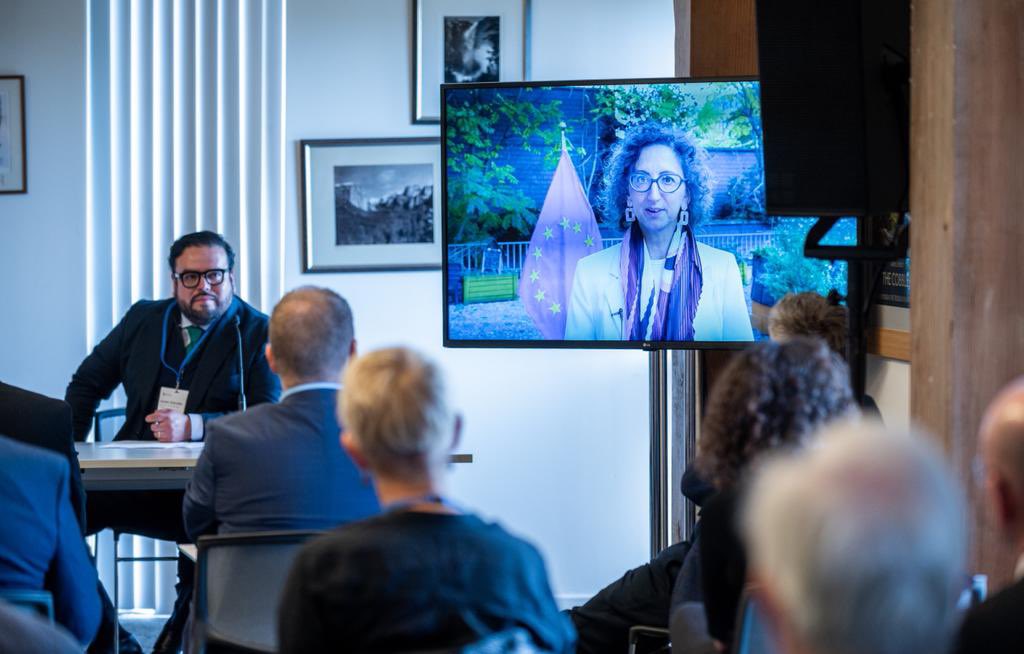 eventsatstark's tweet photo. #cop26 came to Loch Lomond with a joint event @RuralLeaders and @OECD_local hosted at the fantastic @lomondtrossachs HQ with @MairiGougeon @ScotSecofState @usdaRD #scotland https://t.co/TI8YKvpI7u