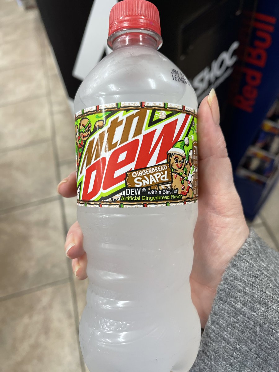 LateNightLeivan's tweet photo. Interesting! #gingerbreadsnapd @MountainDew https://t.co/Zcu5Xtzc19