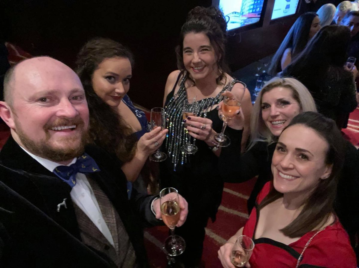 We are here!! Good luck everyone #pdawards21