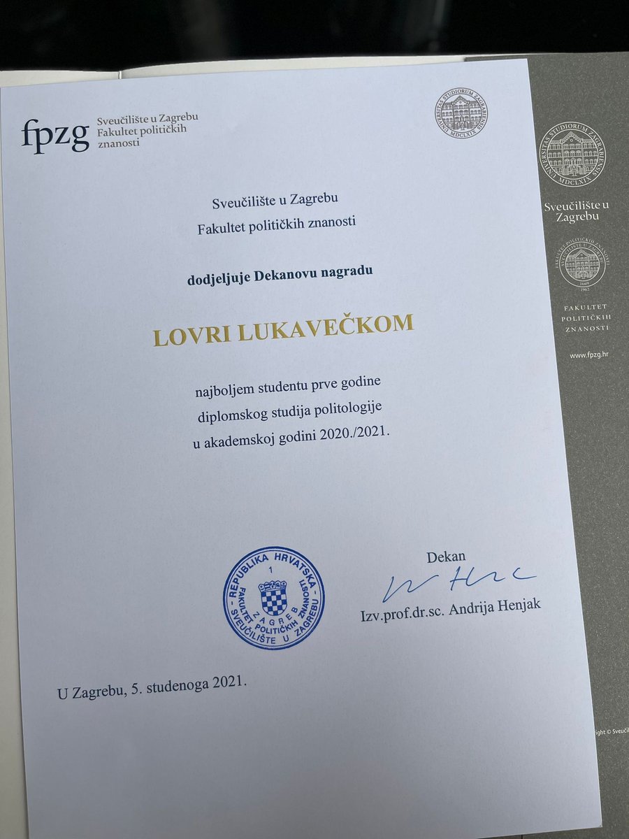 Ova godina je bila puna izazova, a nakon obrane diplomskog rada i prosjeka 5,0 stigla je dekanova nagrada za najboljeg studenta. 🎓
Hvala svima na podršci. 😊