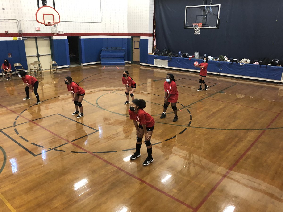 RedRaiderAD's tweet photo. Final Modified Volleyball Red/White Scrimmage of the year @sciteach33 @Amandafucci1 @hamiltonhs #AHVolleyball #ModSquads https://t.co/Fms2Im5IBi