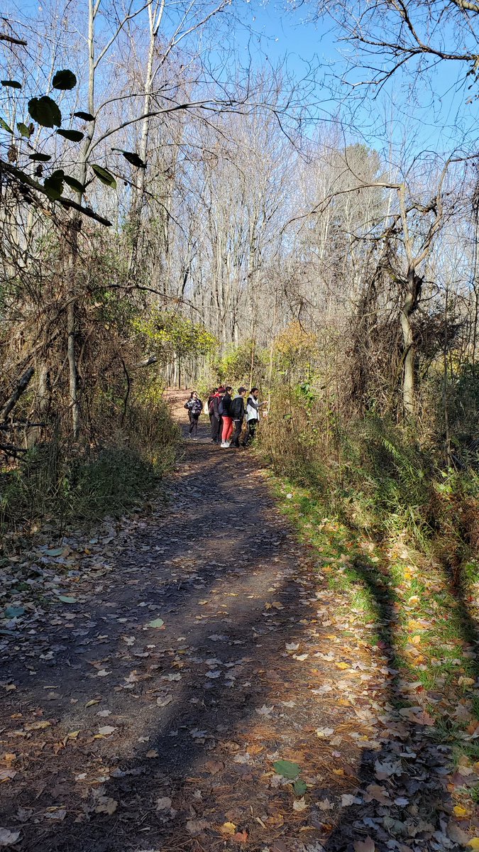 Merci <a href="/OttawaOC/">Orienteering Ottawa</a> pour une très belle journée en orientation avec les élèves de plein air. <a href="/Epaulards_PS/">Épaulards PS</a> <a href="/cclapalme/">Christian Lapalme</a> <a href="/ecolecatholique/">CECCE</a>