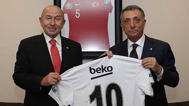 #BJKvTS maçında TEZGAHLAR kuruldu.