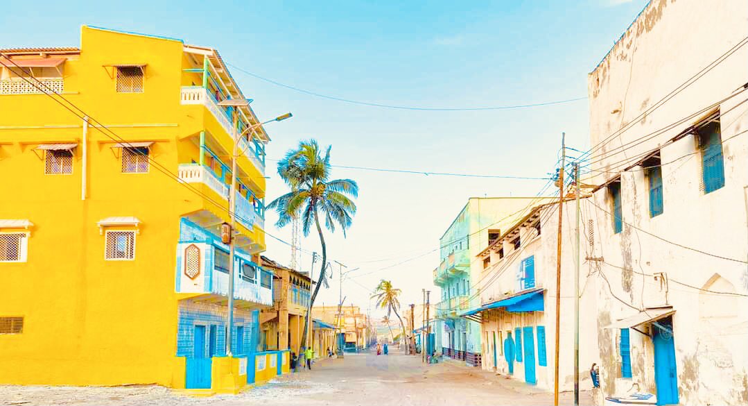 mwalim_bwana's tweet photo. #Barawe ; is an Ancient and historic Capital City of Lower-Shabelle region , also It's one of the most beautiful oldest cities in #Somalia π#Retweet
#Barawe #LetsTour #Go2barwe https://t.co/gUbP5YTKdn