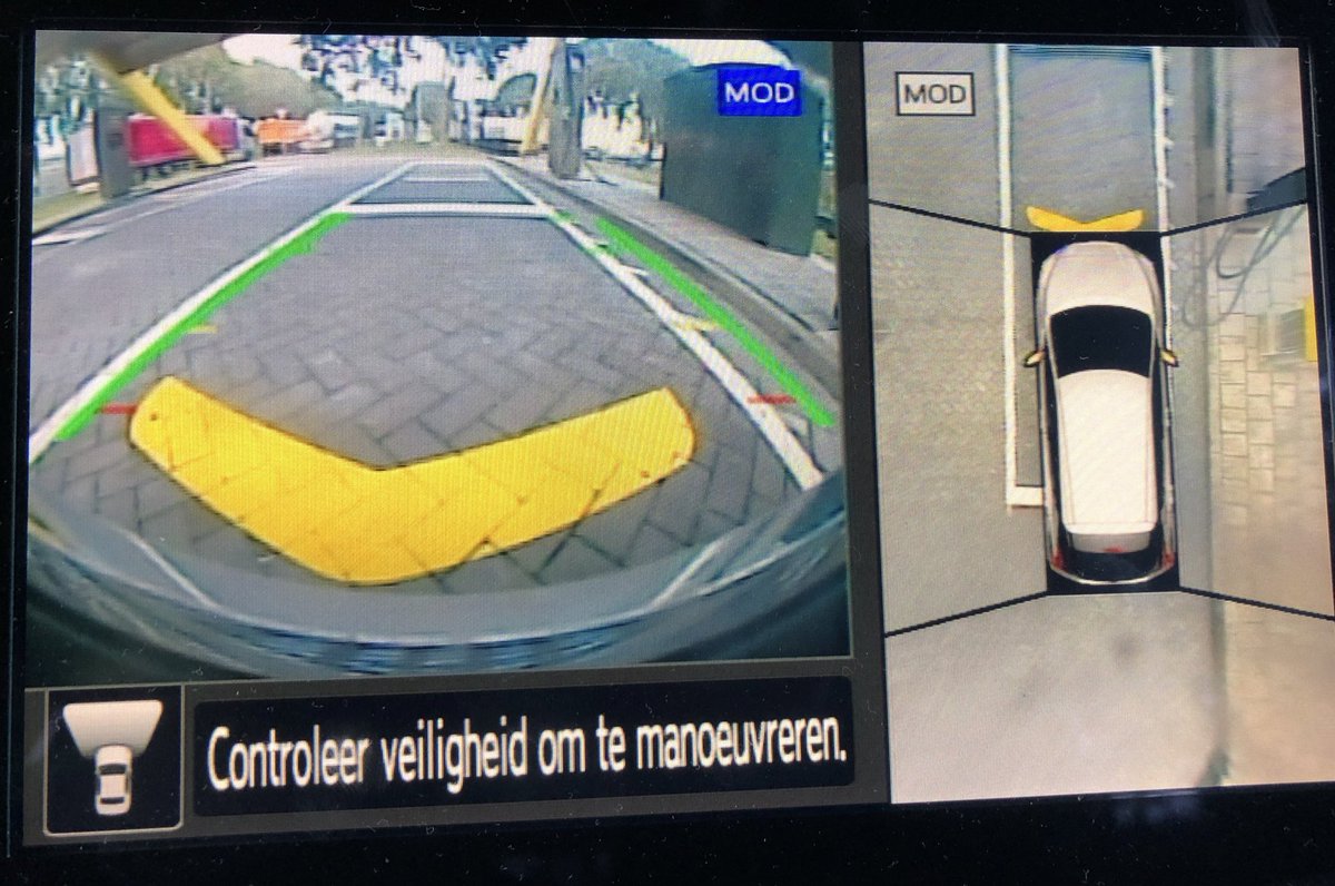 My_Leaf's tweet photo. @melangezaal @LedsDoItNow @Fastned I like the markings ! Great indications ! #deAndel #Gouda @Fastned https://t.co/CWN14XCplO