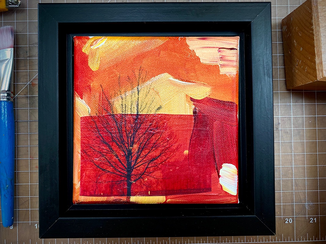 kimleekho's tweet photo. How it started, and where I got to.
The frame is completely assembled, time now for the hardware to mount the canvas and touch-ups & hanging hardware.
Progress smells so good on a Friday morning!
#FinishItFridays & don't forget #CharlieGilkey's #StartFinishing book.
#artwork https://t.co/OFCcVbghmN