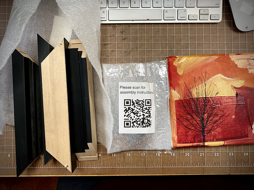 kimleekho's tweet photo. How it started, and where I got to.
The frame is completely assembled, time now for the hardware to mount the canvas and touch-ups & hanging hardware.
Progress smells so good on a Friday morning!
#FinishItFridays & don't forget #CharlieGilkey's #StartFinishing book.
#artwork https://t.co/OFCcVbghmN