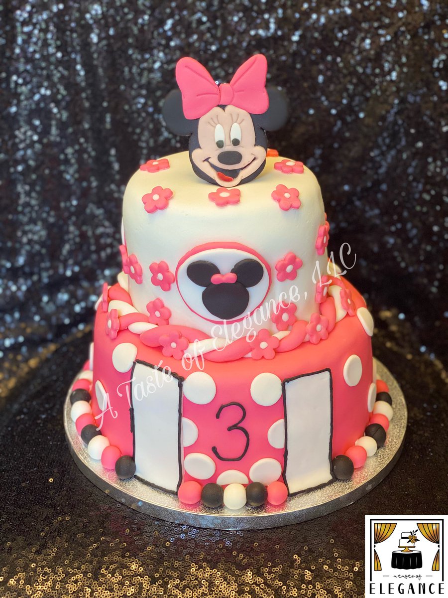 Turning the BIG THREE with Minnie! 🎀🌸
#yelpnctriangle #raleighdesserts #raleigheats #raleighfoodies #raleighfoodpics #ncfood #raleighsbestbites #nceats #rdueats #raleighfood #raleighisgrowing #ncfoodie #raleighbaker #raleighbakery #raleighfoodie
#ncfoodies #visitraleigh