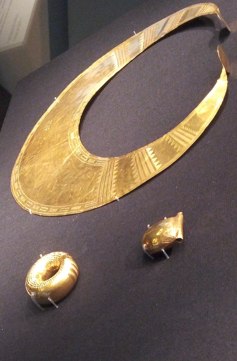 Sometimes #BronzeAge #gold is too shiny, but so captivating and beautifully decorated.

On loan from <a href="/britishmuseum/">British Museum</a> to <a href="/shrewsmuseum/">Shrewsbury Museum</a> as part of #GatheringLight exhibition