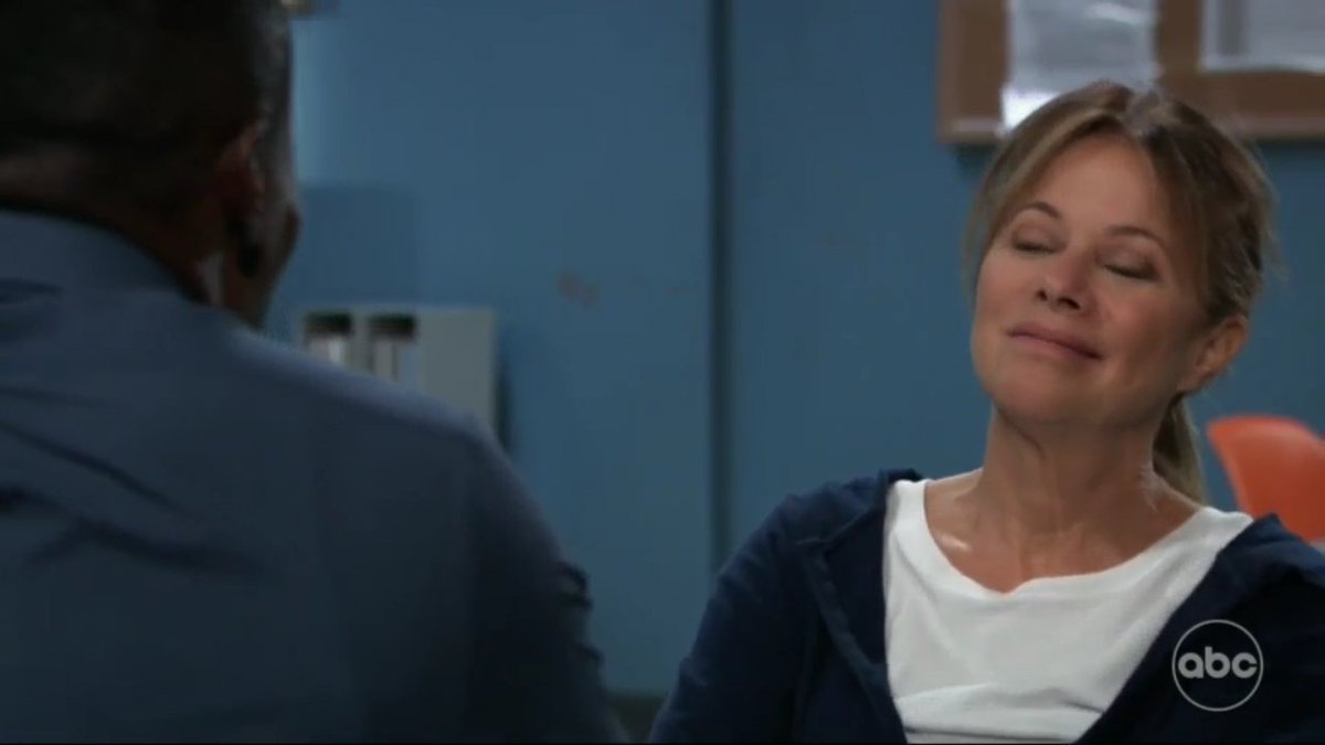 antigonea's tweet photo. She can just picture it.. Shawn goes from pressing to playing on her emotions. He's really enjoying HER house, cooking food for #Tolly that she can't enjoy since she's locked up.. He goads her into admitting she misses her life. #ShawnButler #AlexisDavis #GH https://t.co/FAWs3dJah8