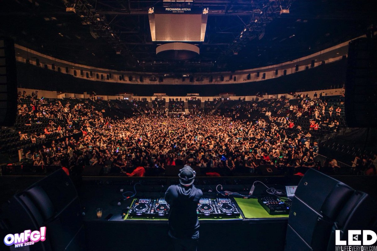LEDpresents's tweet photo. Don’t call it a comeback! We’re goin back to the #LEDdome in just 55 days for OMFG! NYE ‘22!
⏰ Set your notifications cause TIX GO ON SALE TUESDAY 11/9 at NOON
#LEDOMFG2020 https://t.co/3J1m7eYz8v