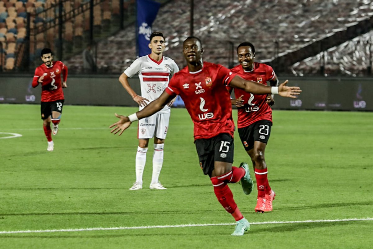 AlAhlyEnglish's tweet photo. @Twitter we can tweet only four photos .. Can we add an extra one just for tonight 🤔 

#YallaYaAhly https://t.co/9QBn2EPJMq