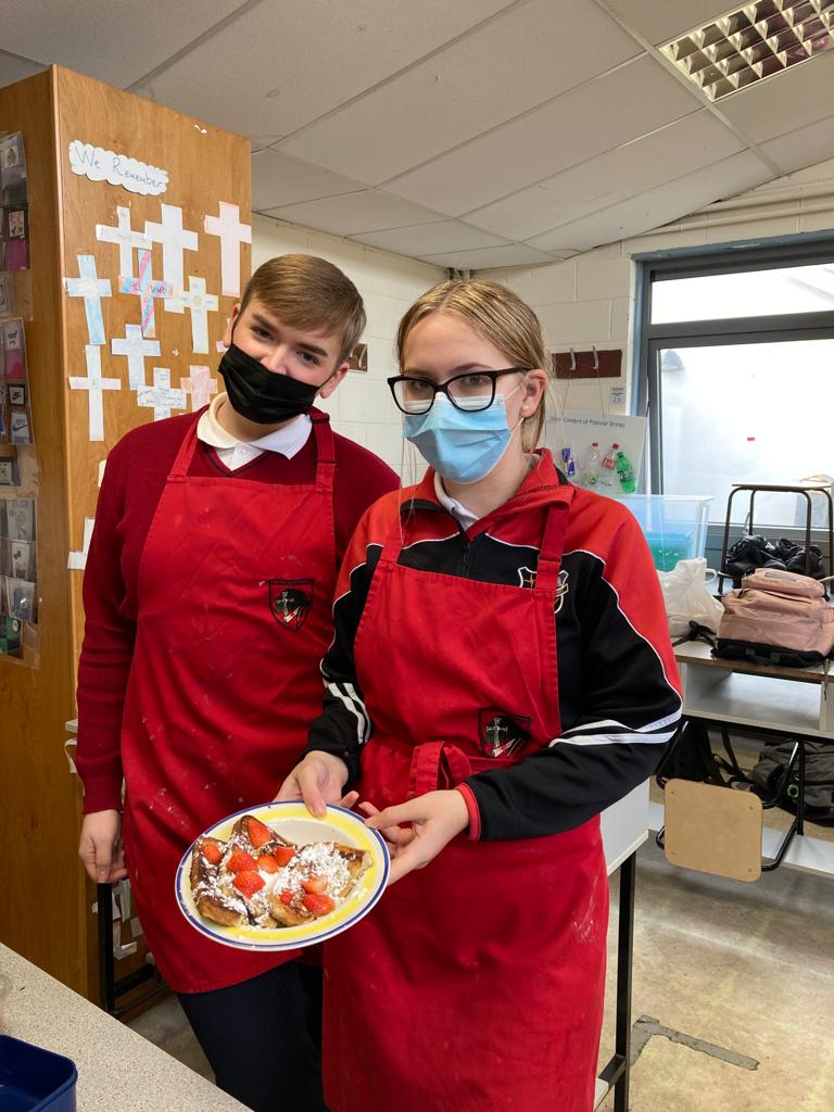 SMESecondary's tweet photo. We were all cracking up with some eggcellent International Egg dishes cooked up by our amazing 5th Year Home Ec students!! 🥚🥚🥚@offalylocalnews #eggday #Eggtraordinary #EggSquisite
#Eggceptional https://t.co/JD5hra3pjO