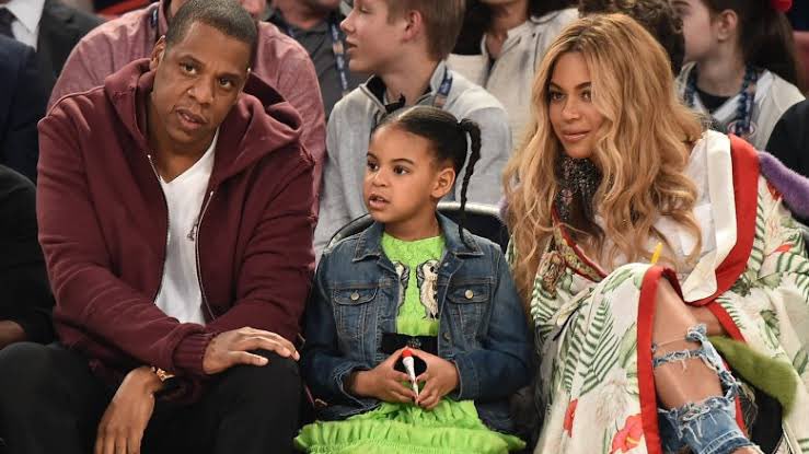 senamisomoyo's tweet photo. Awkwardly strolls back onto the TL after missing #IPThursday. Life’s happening guys! I hope Friday works for yall. This week we take a look at the case involving Beyonce’s daughter. The BLUE IVY trademark dispute. https://t.co/D8xpftgQYb