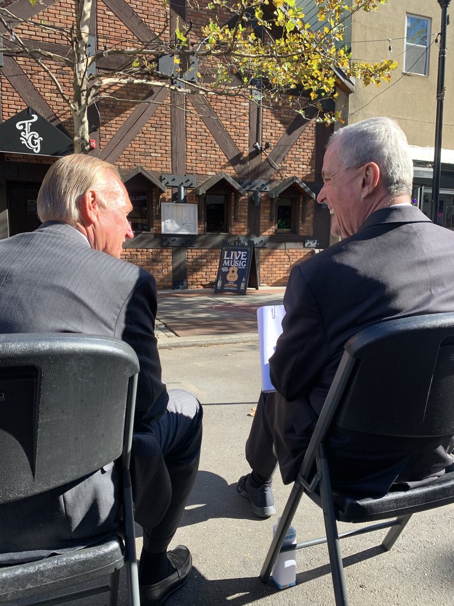 ClaribelTCortes's tweet photo. Moving @NJGov forward! Thank you, @GovMurphy and @timsullivan510, for supporting small businesses and continuing  NJ on the path to recovery. Visit https://t.co/8ksBQHcZNZ for more info. #njeda #economicrecovery #SmallBusiness #NJforward https://t.co/Uwk7MIfS1O