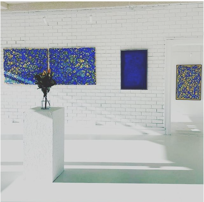 DanteInExile's tweet photo. BLEU exhibition of abstract art by MICHEL le GOFF opening tonight Sat. 6 Nov. 2021 at LEDA Gallery 850 Hunter St. Newcastle West, NSW, AUSTRALIA 6 decades of creative practice #frenchartist #retrospective #newcastlensw https://t.co/sxCih5hvKI for details https://t.co/rz4G0yDR3G
