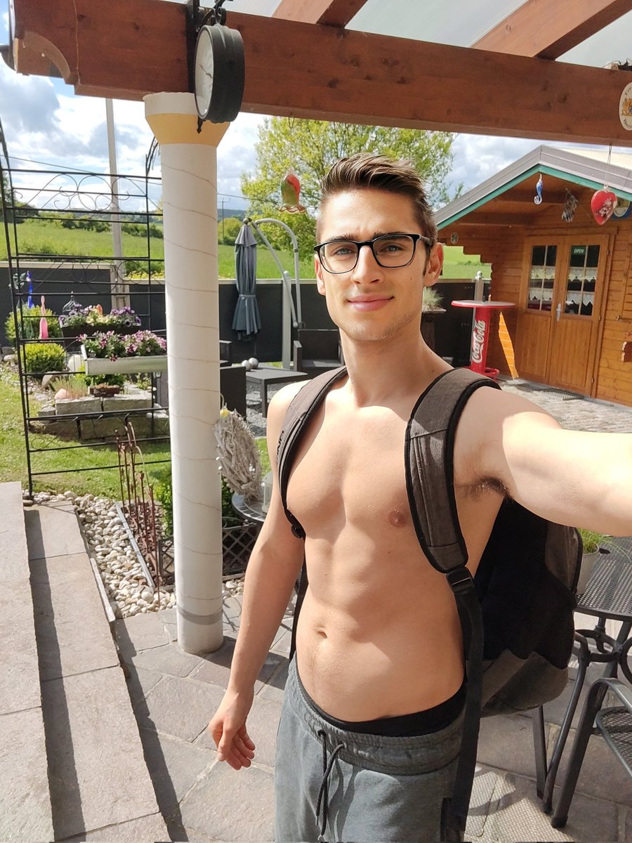 Jonasem2020's tweet photo. Summer was great 👍😍 https://t.co/7BhdKMsn7w