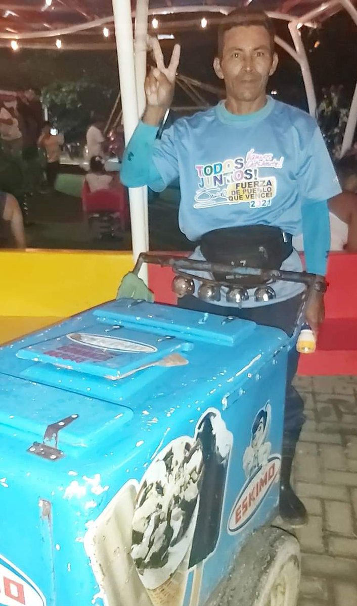Atego16's tweet photo. En #PazYBien este pueblo trabajador, ya tomó su decisión..👍🏻la paz, educación, salud, seguridad y porvenir de sus familias..

El pueblo va votar en cascada, en la casilla DOS ❤🖤🇳🇮✌🏻
#ProsperidadConElPueblo 

@NicaSoberana @YaraGmez https://t.co/q8YB8x46p8