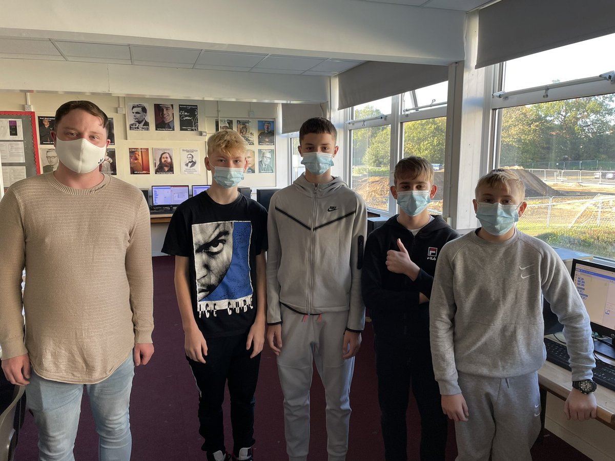 OnslowStAudreys's tweet photo. Well done to our @OSA_Primary ambassadors who supported our @OSAComputing sessions! #muftyday https://t.co/JWVJtrrixs