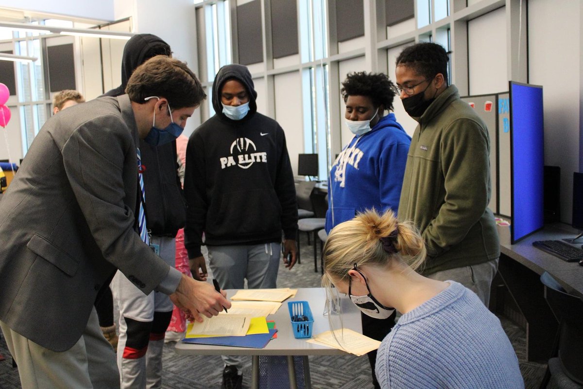 WHHS_Library's tweet photo. What a day! What a party! Every student in the Woodland Hills School District now has a public library card! @WoodlandHillsSD @WoodlandHillsHS @aclalibraries @CCMellorLibrary @BraddockLibrary #librarycardsforall https://t.co/xrFcshH6xN