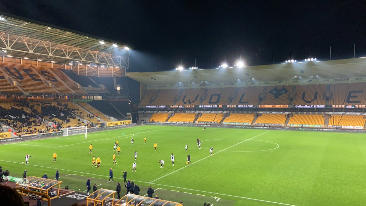 todd_gilronan's tweet photo. 🚨FULL-TIME🚨

It’s all over here at Molineux as both teams take home a point after a thrilling Black Country Derby!

🐺 1-1 🛍

#UOGWolves #WOLWBA #Wolves #WBA #PL2 https://t.co/oB45UuwRe7