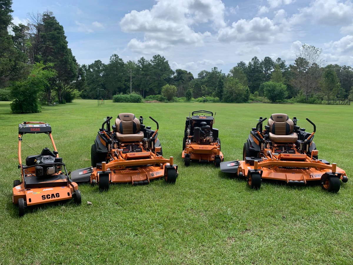ScagPower's tweet photo. What an arsenal... SFC30, 61" Cheetah II (with the 38.5hp Kawasaki), 36" SVR II, and a 72" Cheetah II (with the 37hp Briggs BIG BLOCK). #FleetFriday #ScagFleetFriday
What does your Scag fleet include?
πΈ Patrick R. (via Scag Nation Facebook Group)
#Scag #ScagNation #ScagFleet https://t.co/2VArMGp8Pq