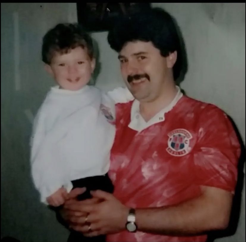 shelsfc's tweet photo. A young Johnny Watson ❤️

#DublinsFinest | #Since1895 https://t.co/tfkF8PyYMO
