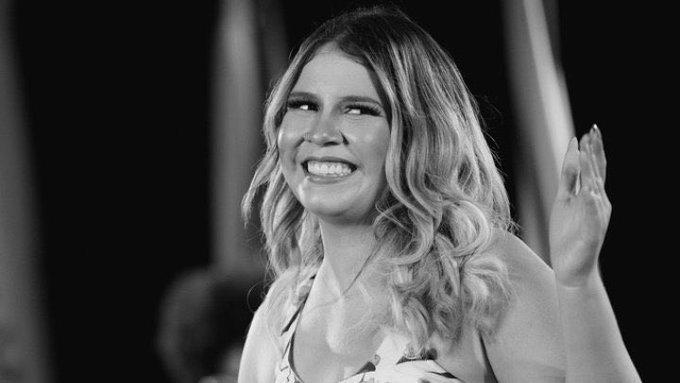 MEU DEUS DO CÉU , ainda sem acreditar..
Descanse em paz, Marília, Marilinha! 
Você será sempre lembrada, rainha! ⭐🥺
foi confirmado.. e definitivamente era única voz que eu amava no sertanejo.