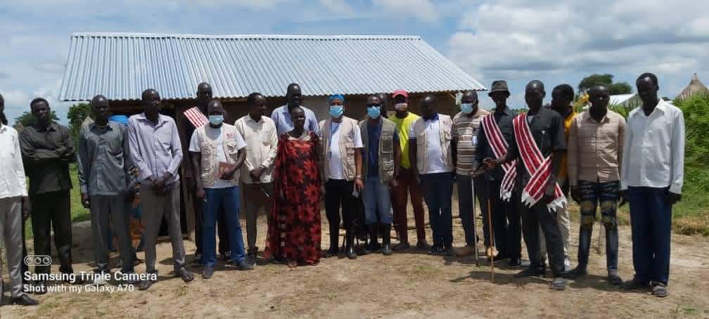 HopeRestoratio3's tweet photo. #HRSS in Partnership with @UNHCRSouthSudan, successfully completed the construction of #Women_Market_Center and #Forty_Shelters for #Persons_with_Specific_Needs in Mayendit County - #Unity_State. https://t.co/bqlSLgfXLD