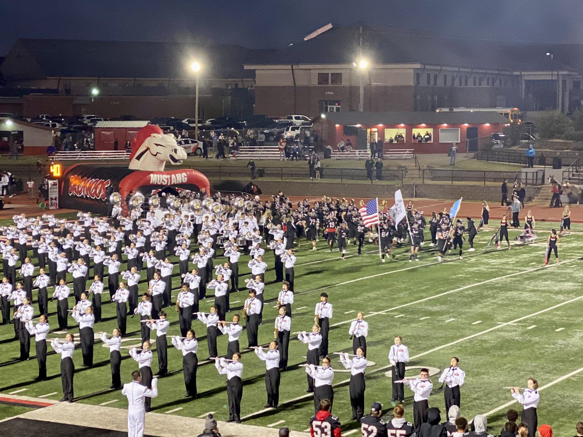 GlinsmannMath's tweet photo. I don’t even have a senior out there on the field for tonight’s final home game and I’m already a crying mess. #GoBroncos #WeAreMustang #BeatMoore https://t.co/Yoc9bwTF5i