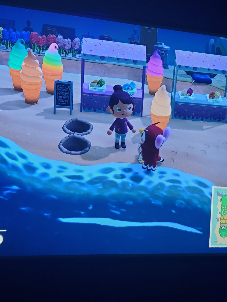 Zenisland2's tweet photo. Havent played in months. Island is a disaster. But I have celeste, shooting stars and tons of free stuff lying around. #AnimalCrossingNewHorizons #acnh #dodocodes https://t.co/My8qkj3yhc